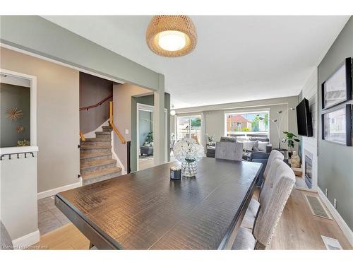 37 Stowe Terrace, Brantford, ON - Indoor Photo Showing Dining Room