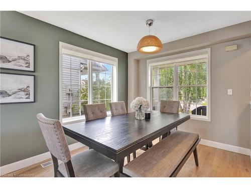 37 Stowe Terrace, Brantford, ON - Indoor Photo Showing Dining Room