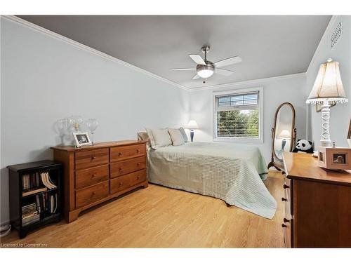 39 Belair Drive, St. Catharines, ON - Indoor Photo Showing Bedroom