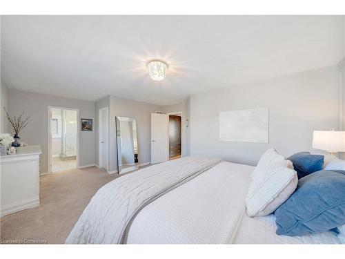 143 Valmont Street, Ancaster, ON - Indoor Photo Showing Bedroom