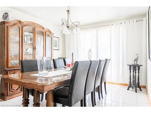 5347 Elm Street, Niagara Falls, ON - Indoor Photo Showing Dining Room