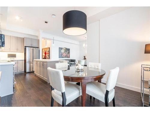 806-90 Charlton Avenue W, Hamilton, ON - Indoor Photo Showing Dining Room