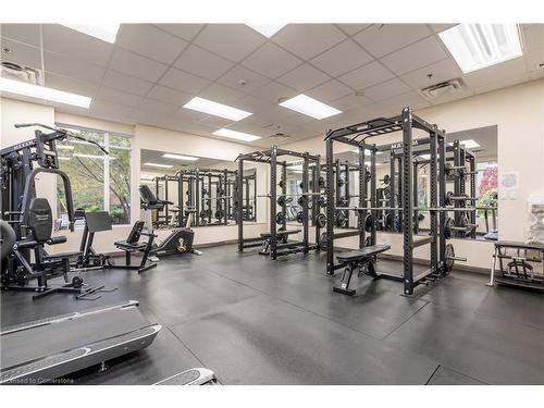 806-90 Charlton Avenue W, Hamilton, ON - Indoor Photo Showing Gym Room