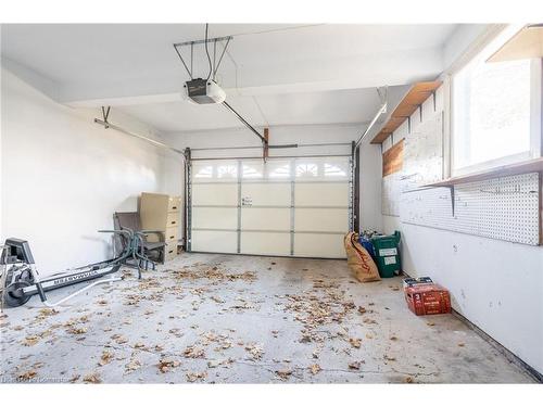 2486 Snowhill Court, Burlington, ON - Indoor Photo Showing Garage