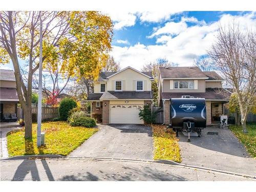 2486 Snowhill Court, Burlington, ON - Outdoor With Facade