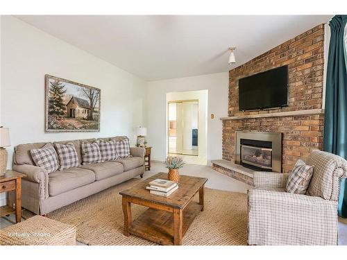 2486 Snowhill Court, Burlington, ON - Indoor Photo Showing Living Room With Fireplace