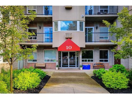 207-10 John Street, Grimsby, ON - Outdoor With Balcony With Facade