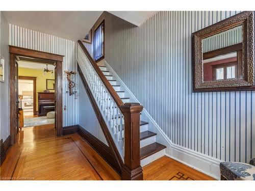 77 Mountain Avenue, Hamilton, ON - Indoor Photo Showing Other Room