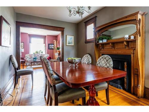 77 Mountain Avenue, Hamilton, ON - Indoor Photo Showing Dining Room