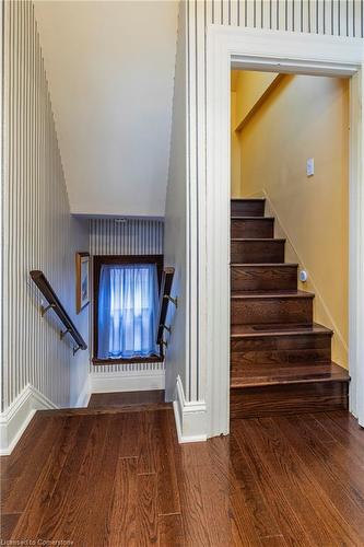 77 Mountain Avenue, Hamilton, ON - Indoor Photo Showing Other Room