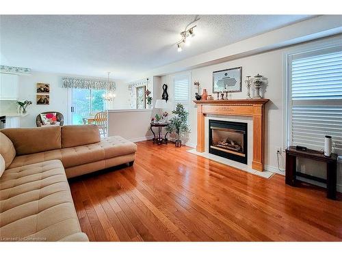 88 Cabriolet Crescent, Ancaster, ON - Indoor Photo Showing Living Room With Fireplace