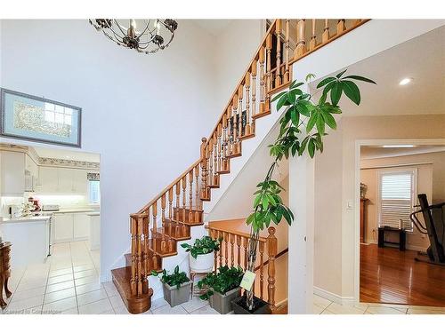 88 Cabriolet Crescent, Ancaster, ON - Indoor Photo Showing Other Room