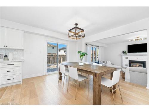 385 Kerman Avenue, Grimsby, ON - Indoor Photo Showing Dining Room