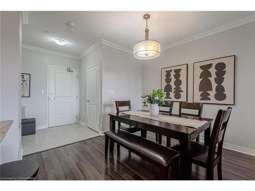 216-33 Whitmer Street, Milton, ON - Indoor Photo Showing Dining Room