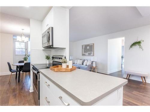 212-45 Southport Street, Toronto, ON - Indoor Photo Showing Kitchen With Upgraded Kitchen