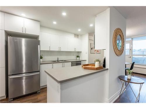 212-45 Southport Street, Toronto, ON - Indoor Photo Showing Kitchen With Double Sink