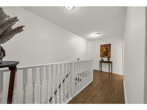 19 Railway Street, Hamilton, ON - Indoor Photo Showing Other Room