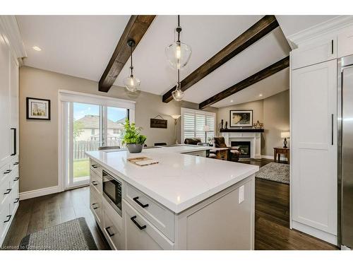 56 Napa Lane, Stoney Creek, ON - Indoor Photo Showing Kitchen