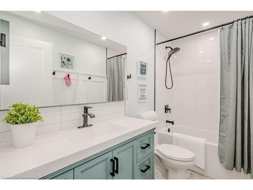 56 Napa Lane, Stoney Creek, ON - Indoor Photo Showing Bathroom