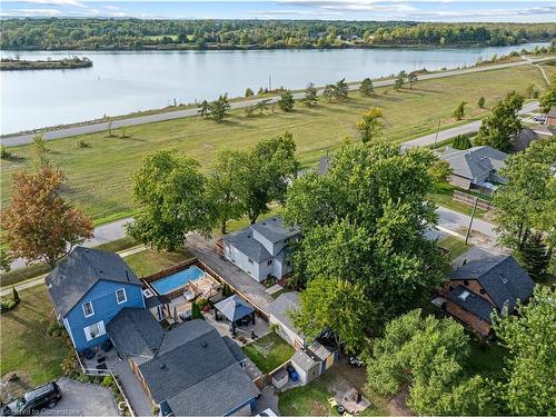 18 South Main Street, Thorold, ON - Outdoor With Body Of Water With View