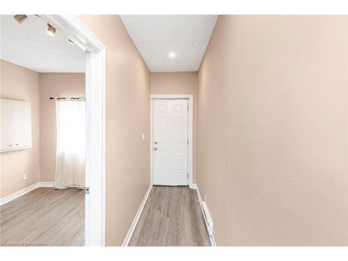 333 Britannia Avenue, Hamilton, ON - Indoor Photo Showing Other Room