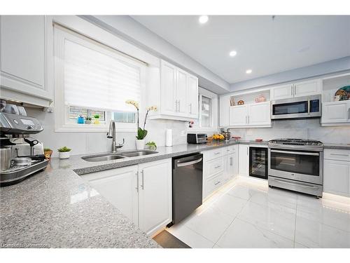 805 Stone Church Road E, Hamilton, ON - Indoor Photo Showing Kitchen With Double Sink