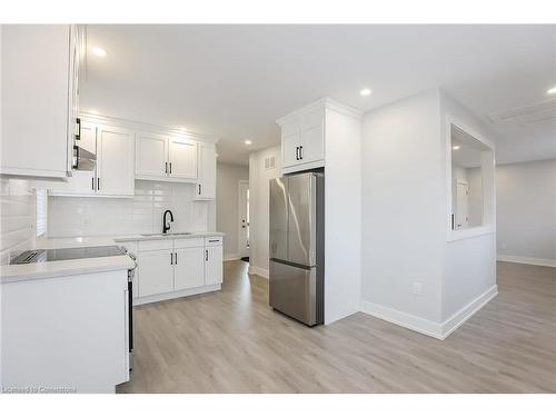 274 Margaret Avenue, Stoney Creek, ON - Indoor Photo Showing Kitchen With Stainless Steel Kitchen