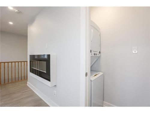 274 Margaret Avenue, Stoney Creek, ON - Indoor Photo Showing Laundry Room