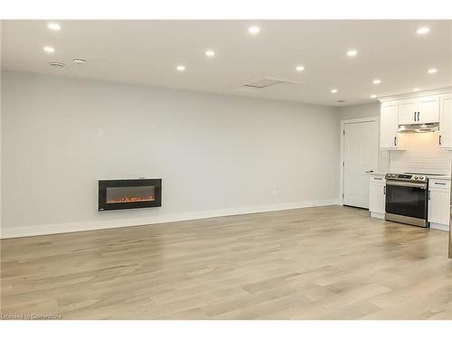 274 Margaret Avenue, Stoney Creek, ON - Indoor With Fireplace