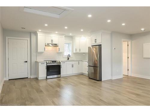 274 Margaret Avenue, Stoney Creek, ON - Indoor Photo Showing Kitchen With Stainless Steel Kitchen