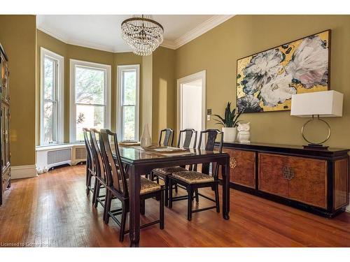 30 South Street W, Dundas, ON - Indoor Photo Showing Dining Room