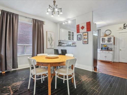 529 Wentworth Street N, Hamilton, ON - Indoor Photo Showing Dining Room