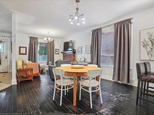 529 Wentworth Street N, Hamilton, ON - Indoor Photo Showing Dining Room