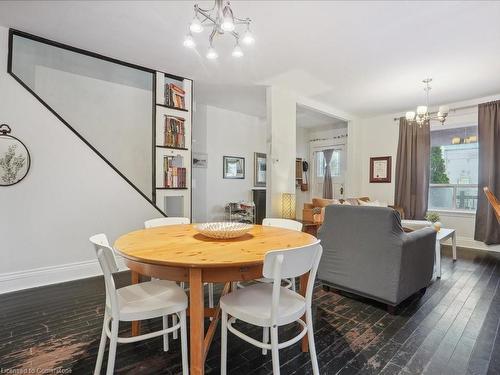 529 Wentworth Street N, Hamilton, ON - Indoor Photo Showing Dining Room