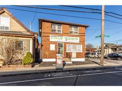 1295 Cannon Street E Hamilton, ON L8H 1V5