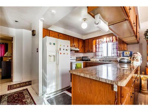 1295 Cannon Street E, Hamilton, ON - Indoor Photo Showing Kitchen