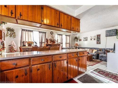 1295 Cannon Street E, Hamilton, ON - Indoor Photo Showing Kitchen