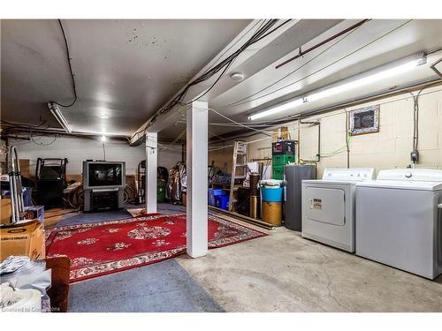 1295 Cannon Street E, Hamilton, ON - Indoor Photo Showing Laundry Room