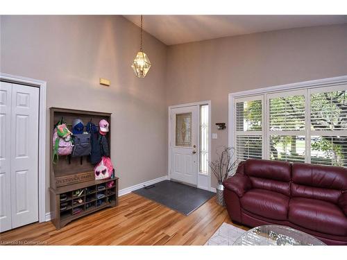 282 Winterberry Drive, Stoney Creek, ON - Indoor Photo Showing Other Room