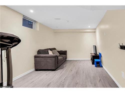 12 Matteo Trail, Hamilton, ON - Indoor