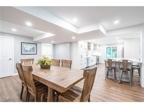 18 Westie Road, Brantford, ON - Indoor Photo Showing Dining Room