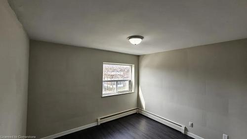 9-2205 King Street E, Hamilton, ON - Indoor Photo Showing Other Room