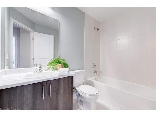 9 Lakewalk Drive, Stoney Creek, ON - Indoor Photo Showing Bathroom