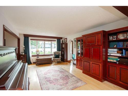 341 Clarendon Drive, Ancaster, ON - Indoor