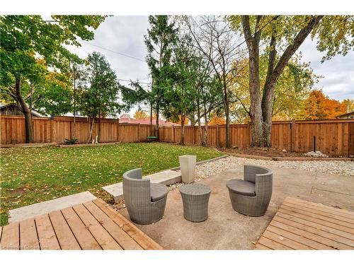 627 Mullin Way, Burlington, ON - Outdoor With Backyard