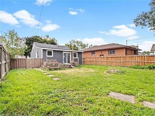 330 Dieppe Street, Welland, ON - Outdoor With Backyard