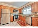 182 West 23Rd Street, Hamilton, ON  - Indoor Photo Showing Kitchen 