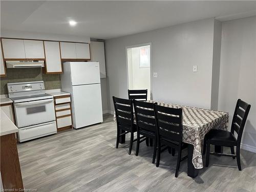 50 Trevi Road, Hamilton, ON - Indoor Photo Showing Kitchen