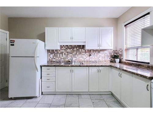 114 Tisdale Street N, Hamilton, ON - Indoor Photo Showing Kitchen