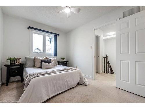 56-3050 Orleans Road, Mississauga, ON - Indoor Photo Showing Bedroom